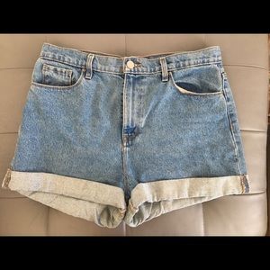 BDG high rise mom shorts